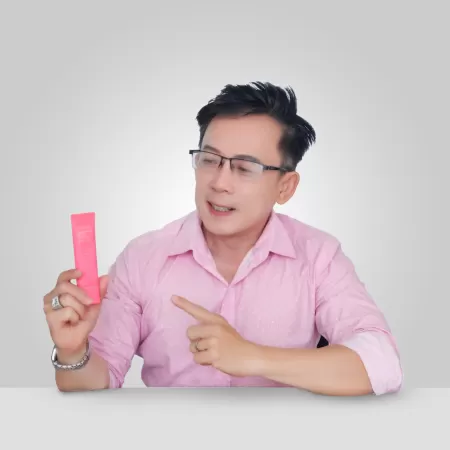 REVIEW CỦA KHÁCH HÀNG VỀ KEM CHỐNG NẮNG MIRUM